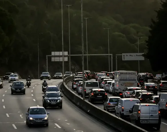 Crédito para a compra de carros usados bate recorde em 2023