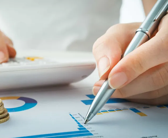 Crédito ao consumo caiu 4% em 2023 para 4,35 mil milhões