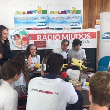 A Educação Financeira em direto na Rádio Miúdos pela mão da ASFAC